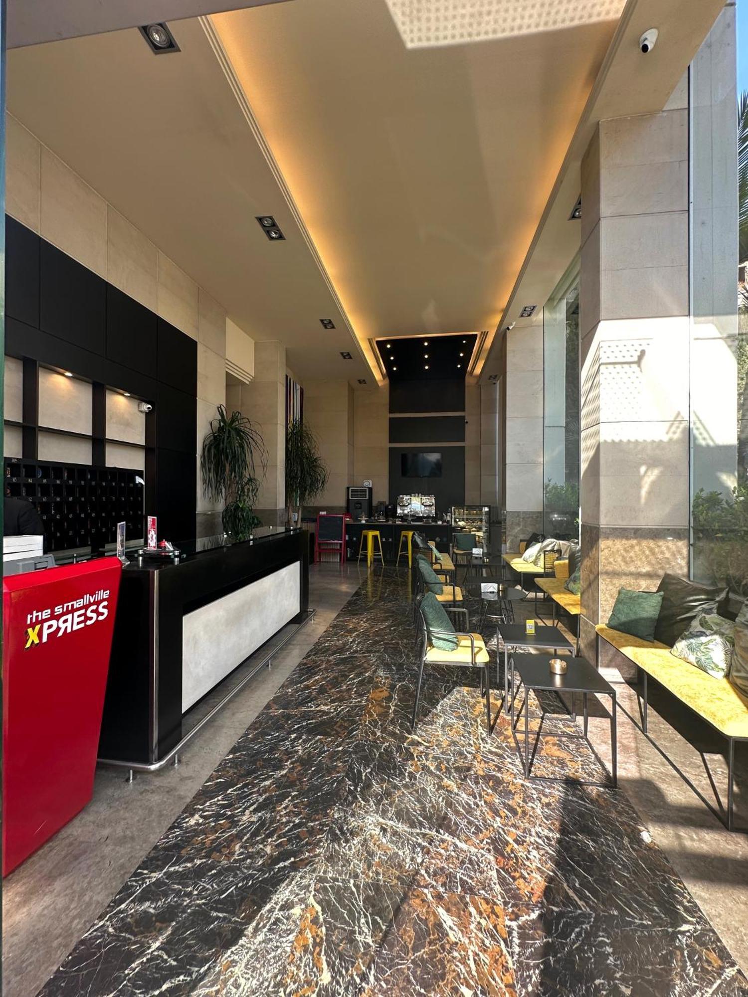 Aparthotel The Smallville Xpress 4*