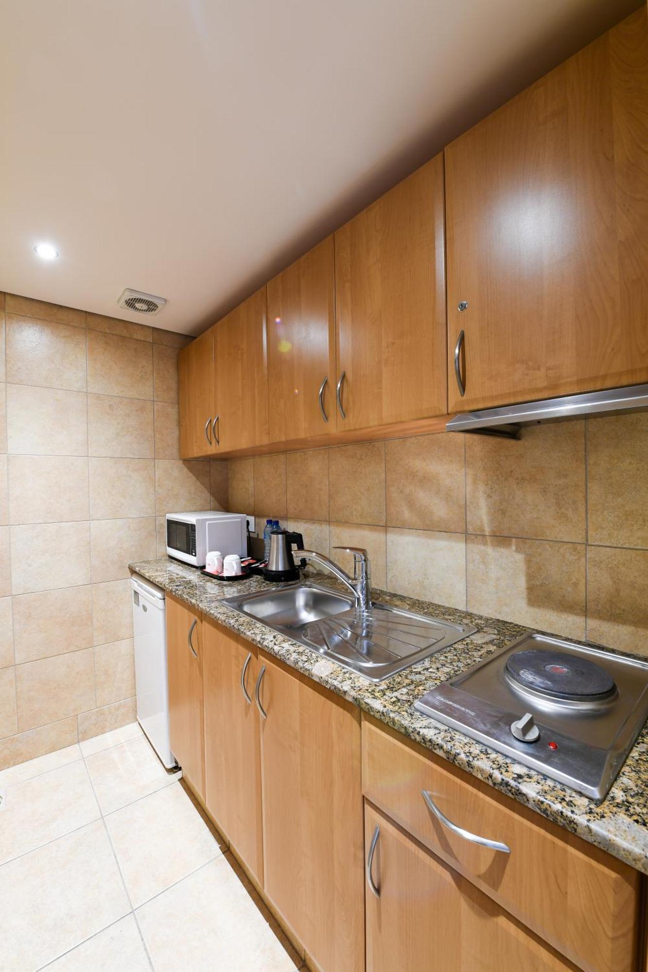 Aparthotel The Smallville Xpress 4*