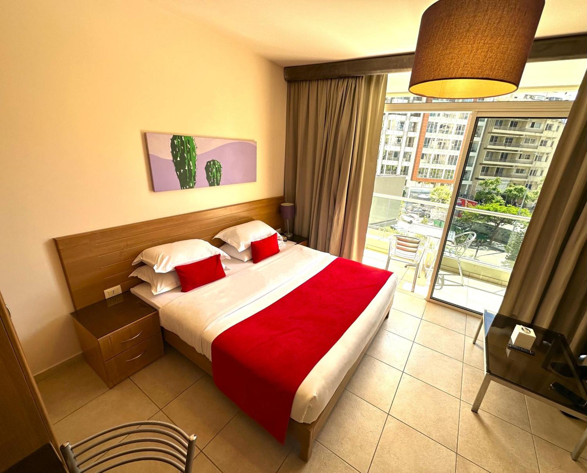 The Smallville Xpress Aparthotel 4*
